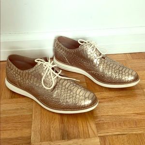 Cole Haan Luna Grand shoe